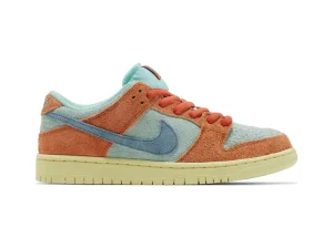 Dunk Low SB  Orange Emerald Rise  Reps